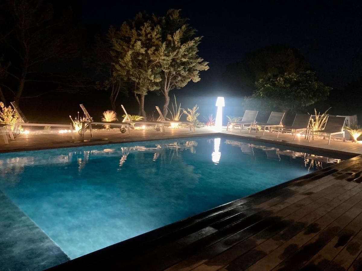 Magnifique Villa De Luxe Au Coeur De La Garrigue Nîmes Esterno foto