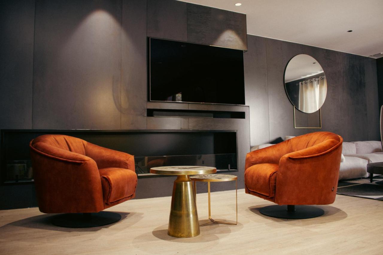 Magnifique Villa De Luxe Au Coeur De La Garrigue Nîmes Esterno foto